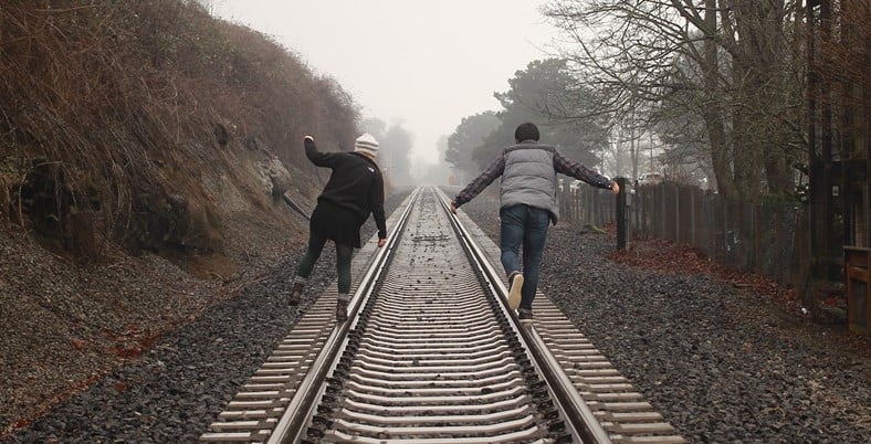 male-female-balancing-tracks