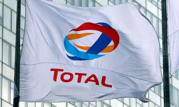 Total Oil and Gas Flag